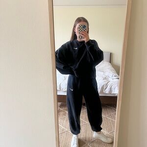 Nike Black Track sweatshirt & Joggers